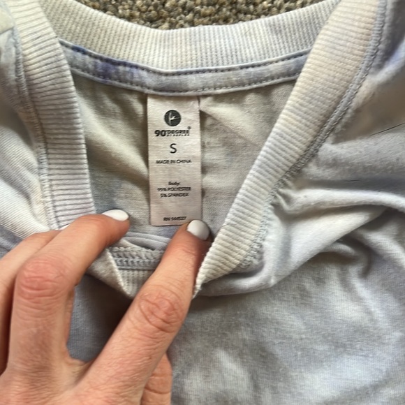 Danskin 90 Degree Workout Tanks Size Small - Picture 3 of 7